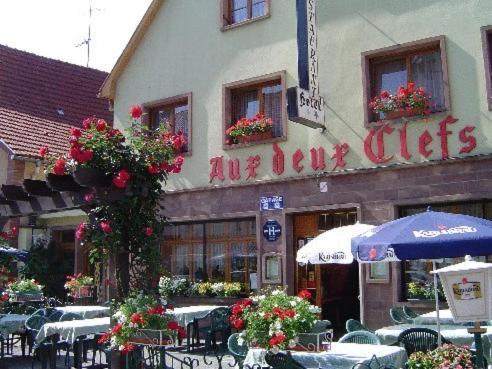 Aux Deux Clefs Hotel Marmoutier Bagian luar foto