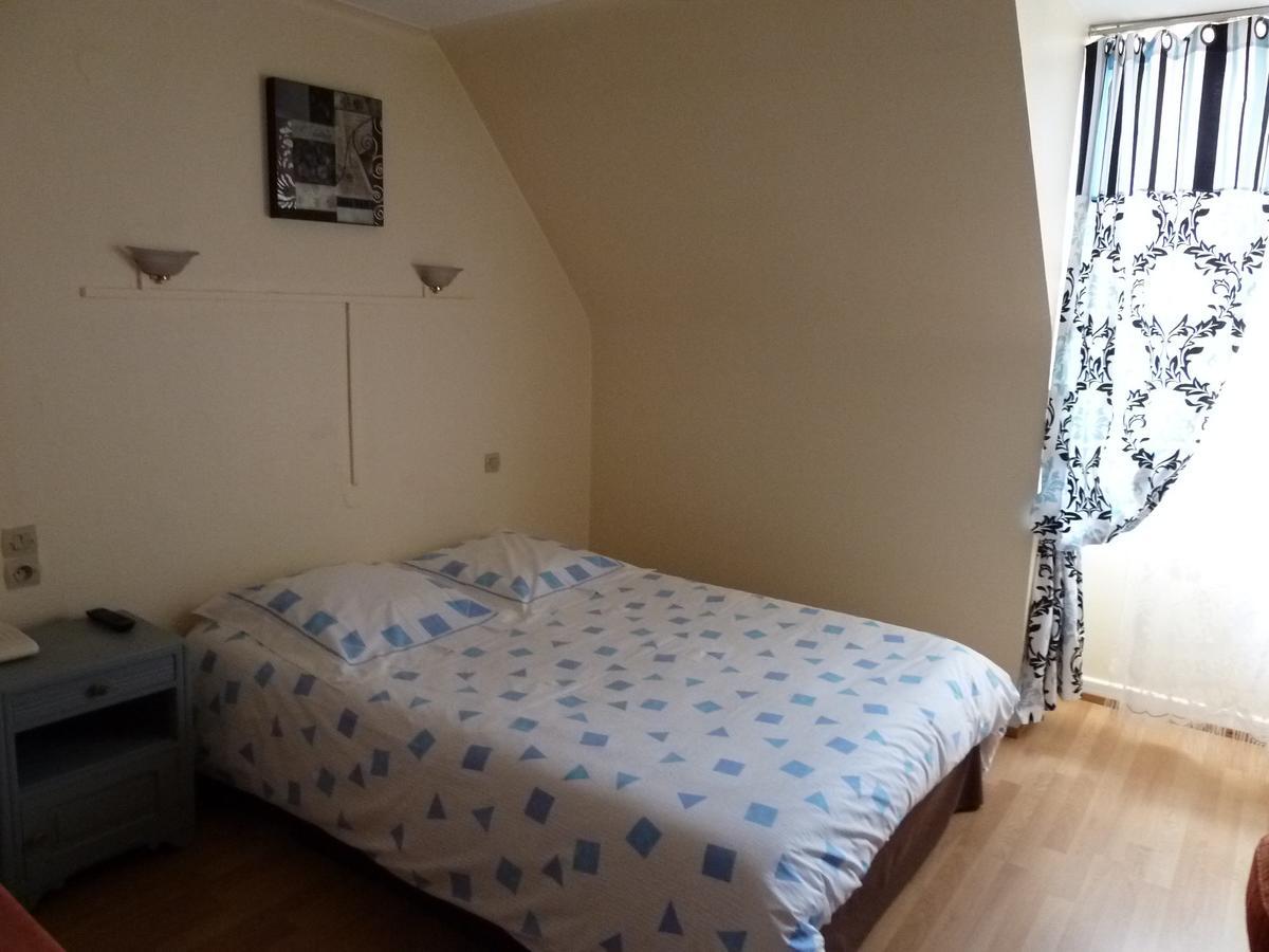 Aux Deux Clefs Hotel Marmoutier Bagian luar foto
